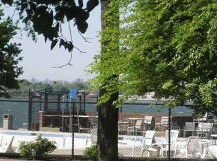16201 Powells Cove Blvd APT 5H, Flushing, NY 11357