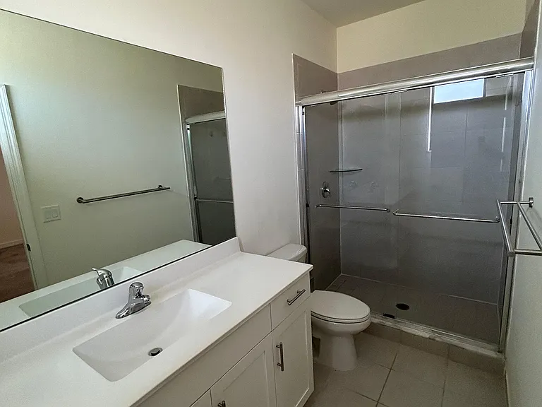 3229 W 106th Ter — Photo 17