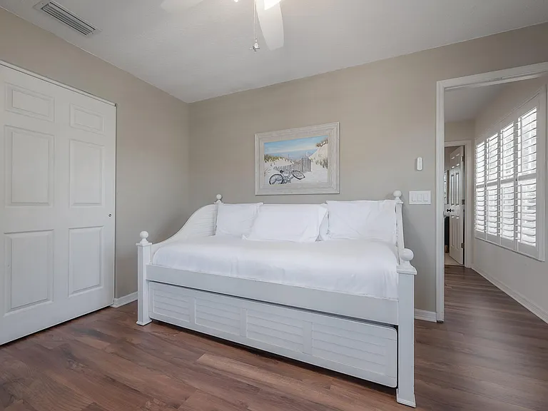 4210 W Roland St — Photo 12