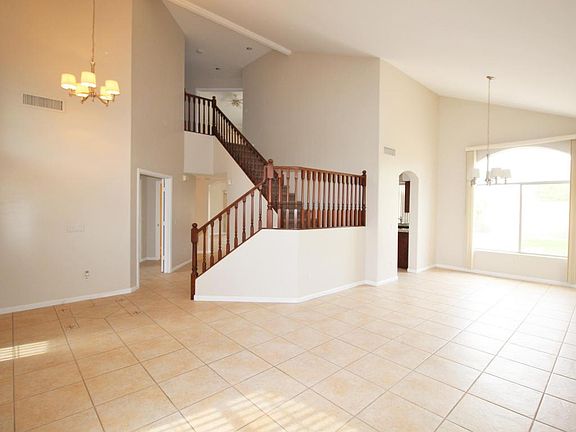 4th image of 654 W Juanita Ave
