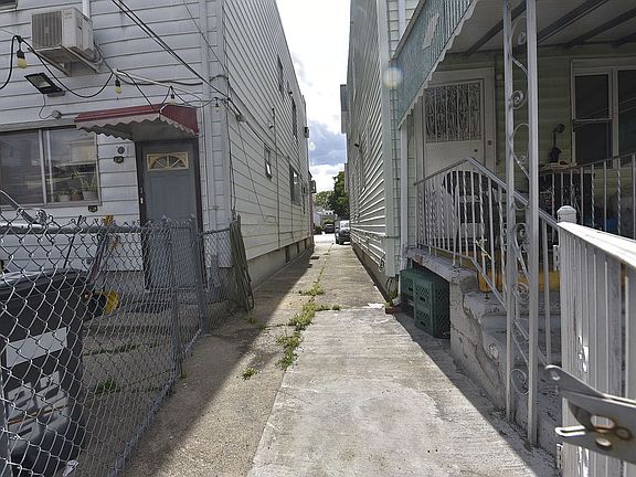 2nd image of 2261 Coney Island Ave