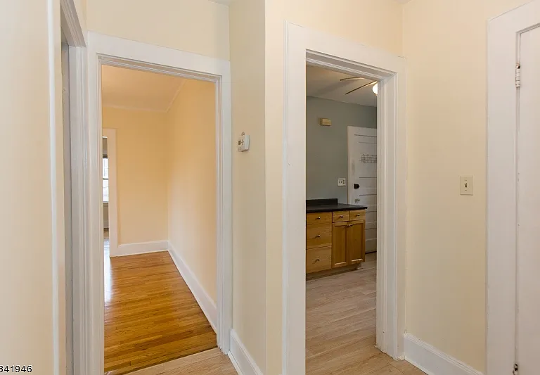45 Essex Ave — Photo 11