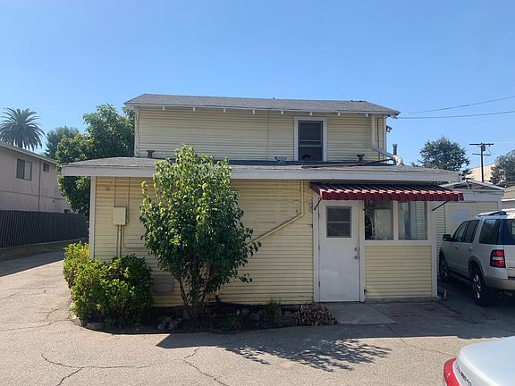 4th image of 54 S Grand Oaks Ave
