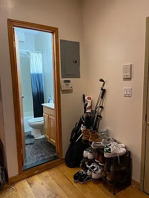 Rented by Douglas Elliman | media 23