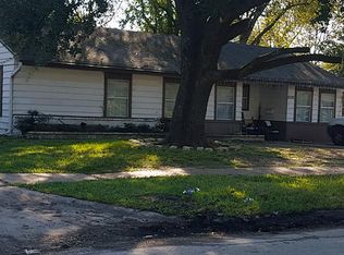 5730 Pershing St, Houston, TX 77033