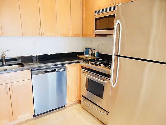 1st image of 698 10th Ave APT 2