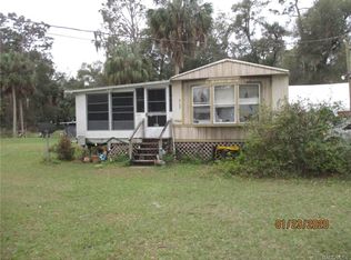 2152 S Strohs Ter, Homosassa, FL 34448