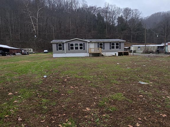 2nd image of 35 Lakeshore Dr