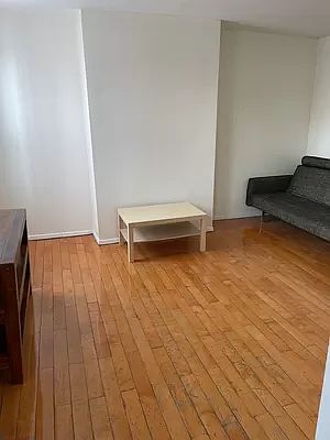 1st image of 208 Bedford Ave #1