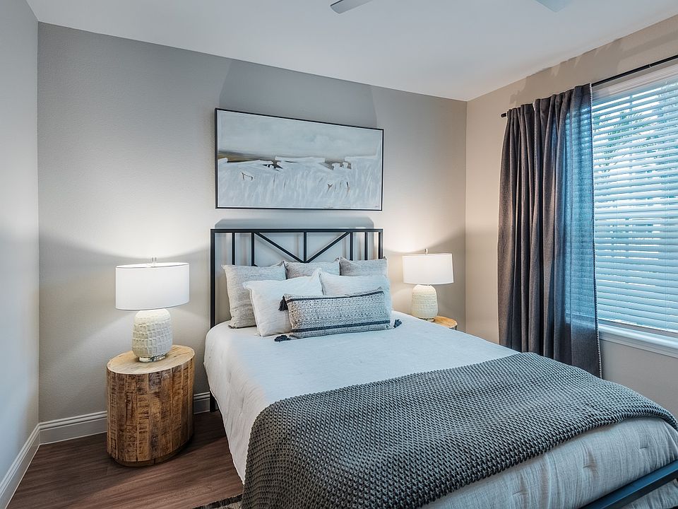 The Livano Kemah 800 Fm 518 Rd Kemah TX Zillow