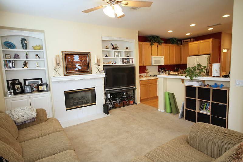 2nd image of 5976 Myrtle Ct