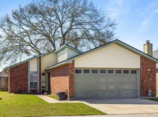 2084 Spring Ridge Ave, Baton Rouge, LA 70816