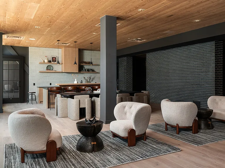 Resident Lounge