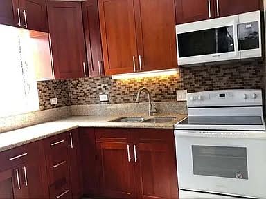 2nd image of 419A Atkinson Dr