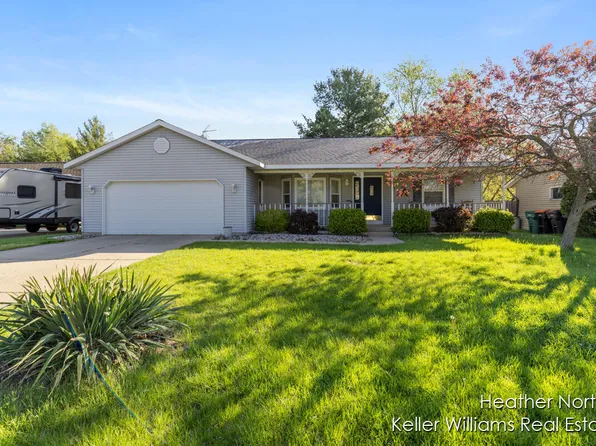 2063 Tyler St, Jenison, MI 49428