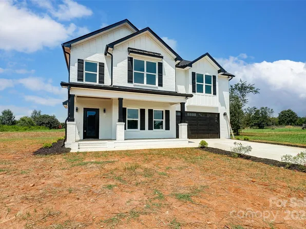 1418 Malden Ct, Crouse, NC 28033