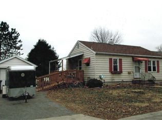 305 Grand Ave, Waterloo, IL 62298