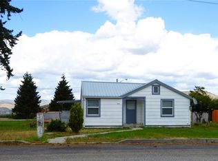 505 Roosevelt Dr, Grand Coulee, WA 99133
