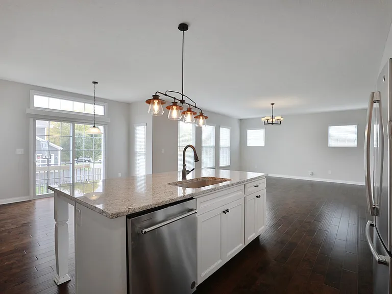 1412 Leesland Dr — Photo 18