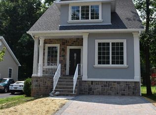 249 Fletcher St, Edison, NJ 08820