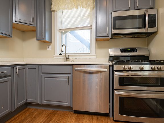 5th image of 1039 Evarts St NE APT 2