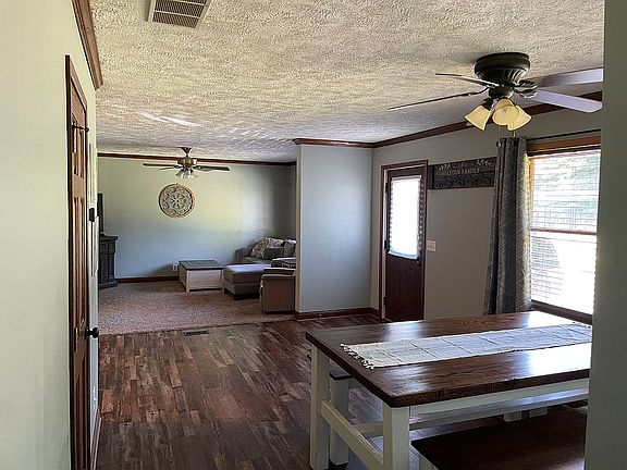 3rd image of 3896 E Shore Dr