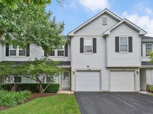 1148 Vail Ct, Naperville, IL 60540