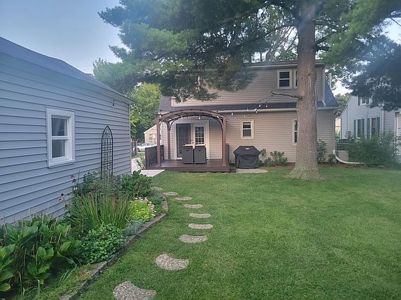 3rd image of 3012 Whittier Dr