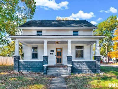 186 N Cone St, Farmington, IL, 61531
