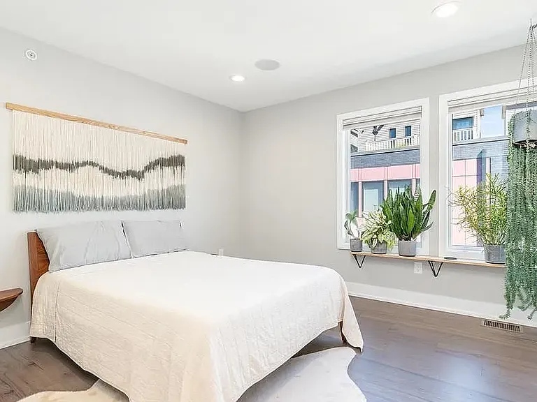 609 N Galloway St — Photo 11