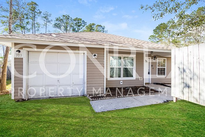 1st image of 303 Macgregor Dr