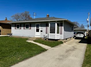 4948 S 15th St, Milwaukee, WI 53221