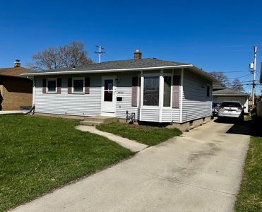 4948 South 15th STREET, Milwaukee, WI, 53221