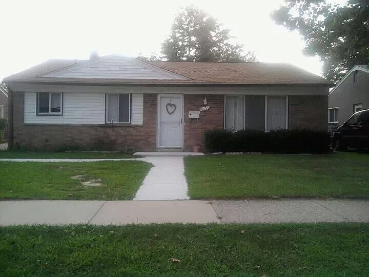 1st image of 8235 Flamingo St
