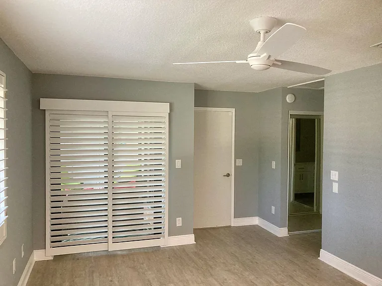 65 Pelican Pointe Dr #202 — Photo 20
