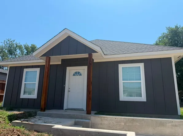 2720 SW G Ave, Lawton, OK 73505