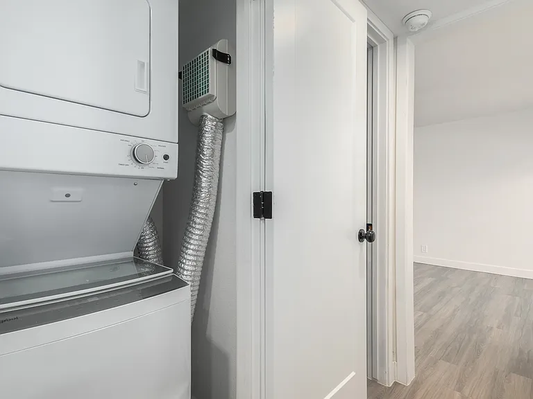 5115 N 12th St #5 — Photo 9