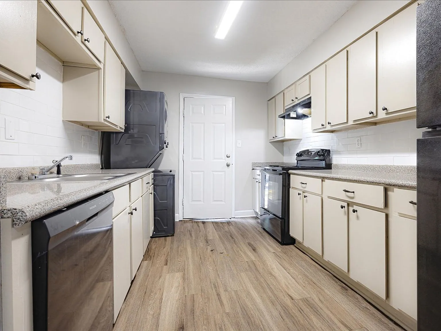 Getwell Pointe Apartments — Photo 2