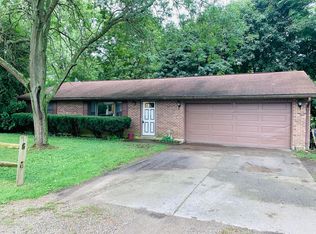 135 Elm Rd, Medway, OH 45341