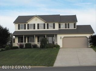 23 Rolling Ridge Dr, Milton, PA 17847