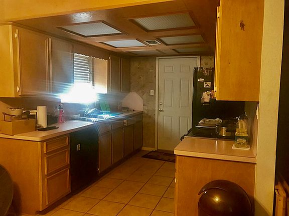 4th image of 2529 21st Ave N