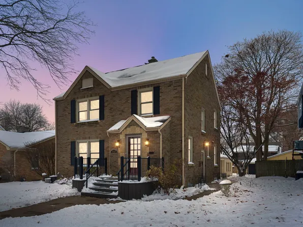 1103 S Evergreen Ave, Kankakee, IL 60901