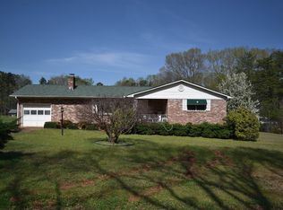 151 Lynn Dr, Wellford, SC 29385