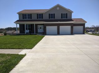 622 E Benjamin St, Ellettsville, IN 47429