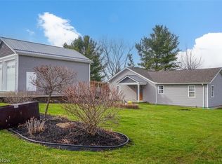 14724 Elm Dr, Newbury, OH 44065