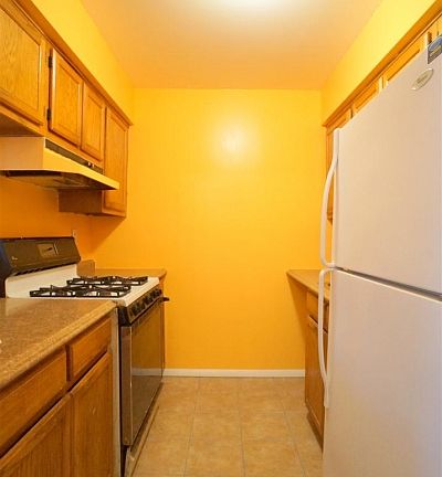 5th image of 549 Kosciuszko St #2