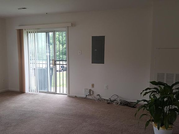 4th image of 6771 Milltown Ct Unit 6771