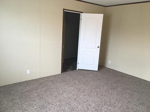 5th image of 47 Harmony Ct