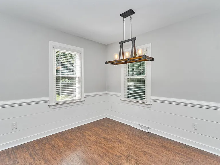 9395 Blacksmith Dr — Photo 13