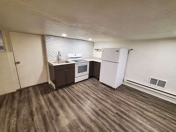 5th image of 1499 1/2 Mound Ave #1499-1/2